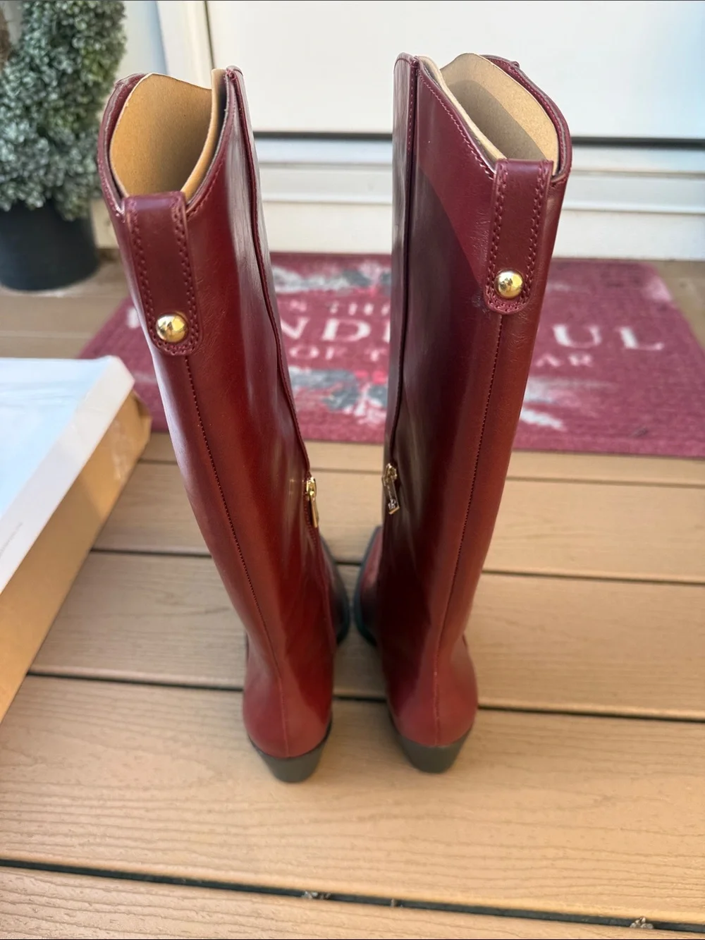 Jessica Simpson Hemmia Knee Boot, Dark Granada, 6